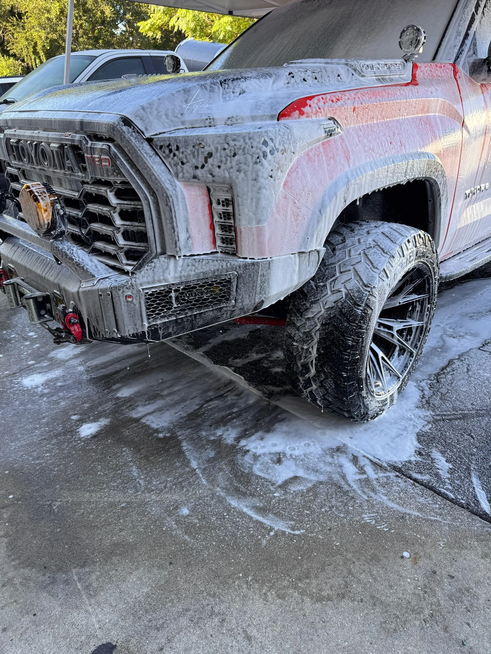 Foam wash on truck at MV Detailing